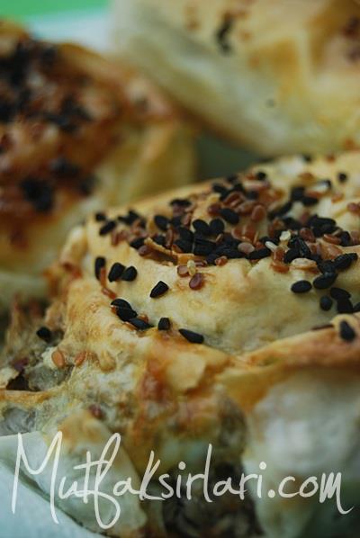 Patatesli Börek