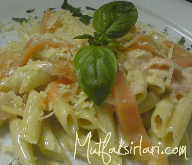 Penne Salmone – Somonlu Makarna