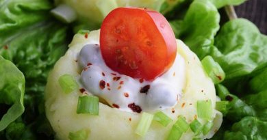 Patates Çanağında Rus Salatası