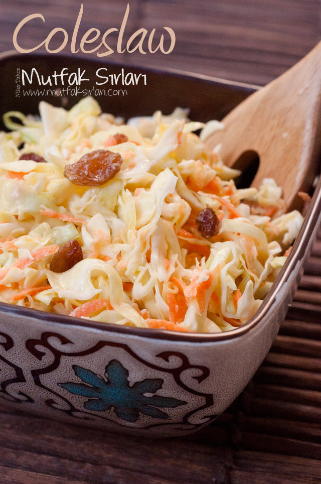 Lahana Salatası (Coleslaw)