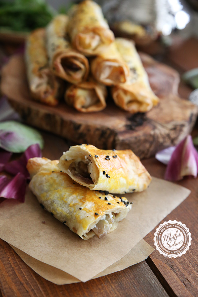 Enginarlı Tulum Peynirli Börek