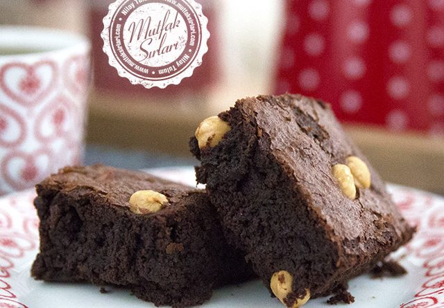 Bol Çikolatalı Brownie