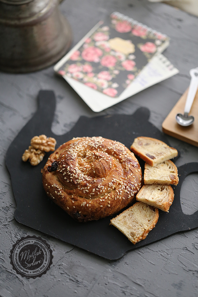 Üzümlü Cevizli Çörek – Nokul