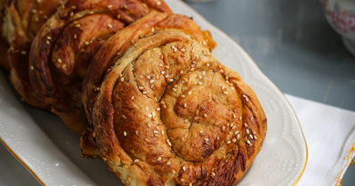 Kıyır Kıyır Tahinli Çörek sevenler burda mı?