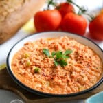 Soğanlı Kaşarlı Menemen