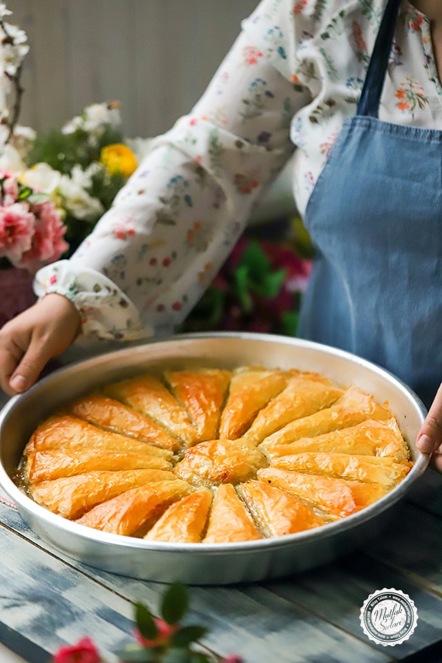 İrmikli Havuç Dilimli Baklava