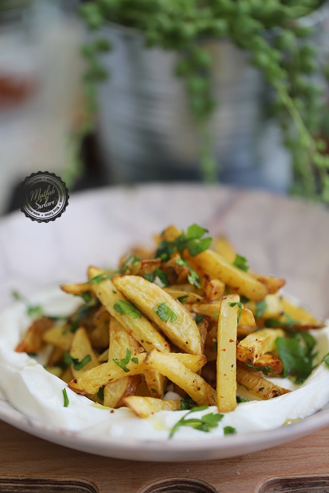 Airfryer Tarifleri: Sarımsaklı Maydanozlu Patates Kızartması